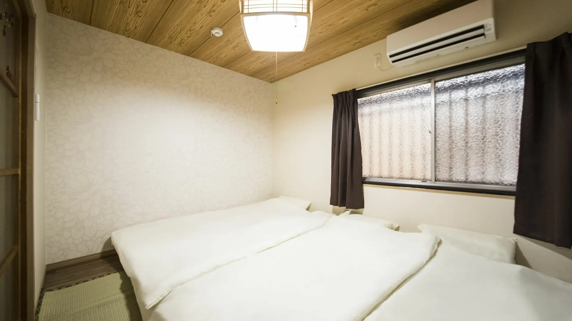 Toujimichi Roji Villa Kyoto